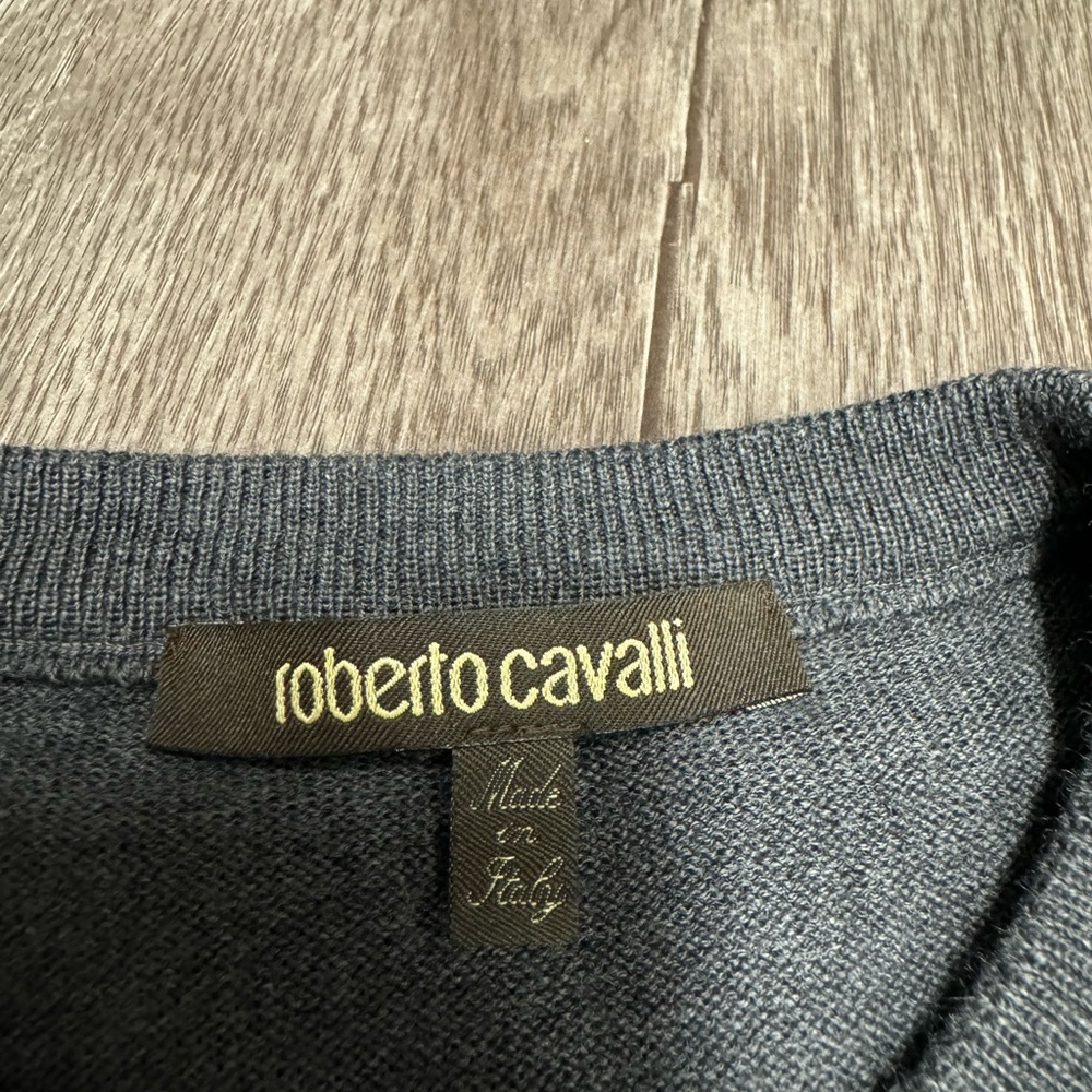 Sweater - Picture 4 of 5